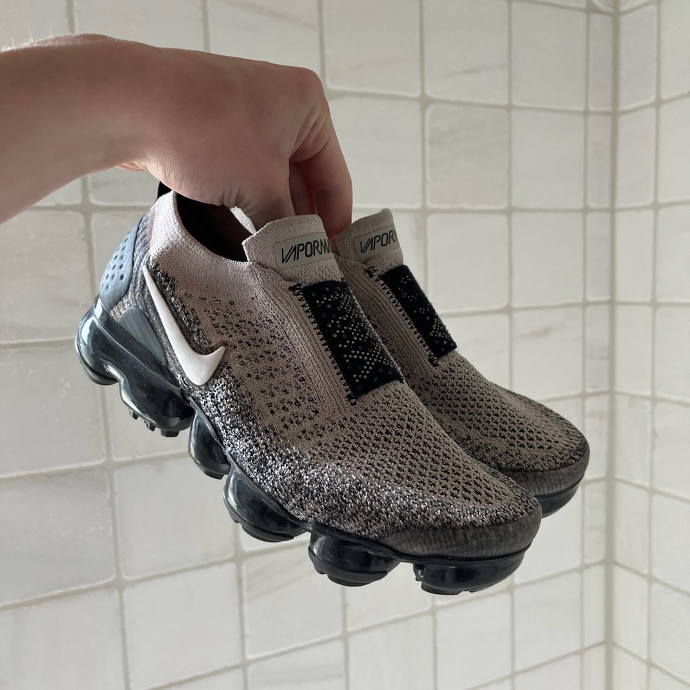 Nike Air Vapormax Flyknit Moc 2 Slip On Runners